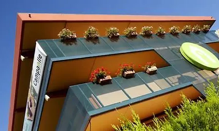 Campanile Prime - Centre 3* נים