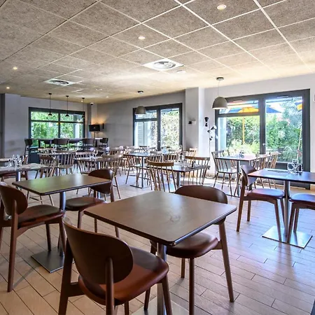 Hotell Campanile Prime - Centre Nîmes