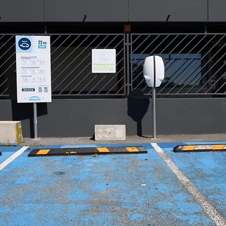 Campanile Prime - Centre Hotel Nimes