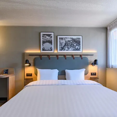 Campanile Prime - Centre 3* Nîmes