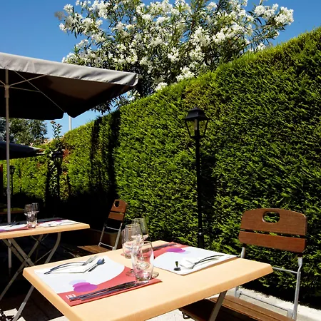 Campanile Prime - Centre 3* Nimes