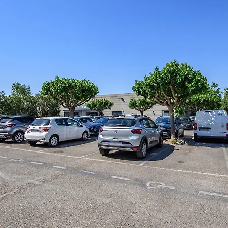 Otel Campanile Prime - Centre Nîmes